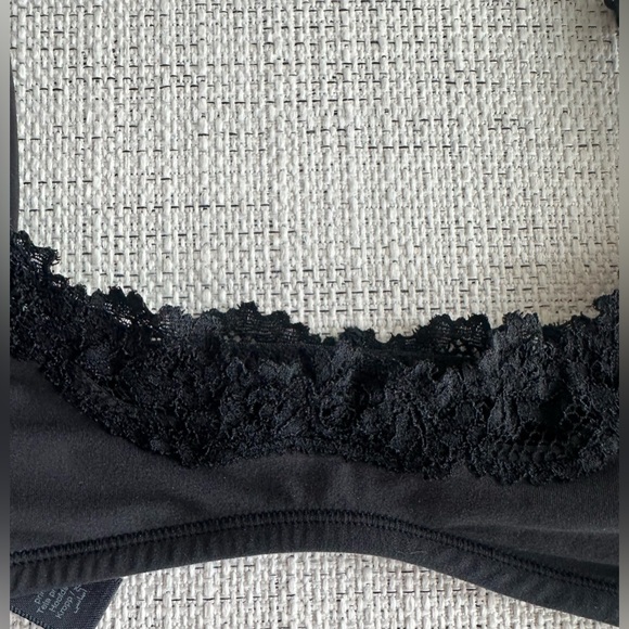 SKIMS Fits Everybody Lace Scoop Bralette in Onyx size XXS - Picture 9 of 13
